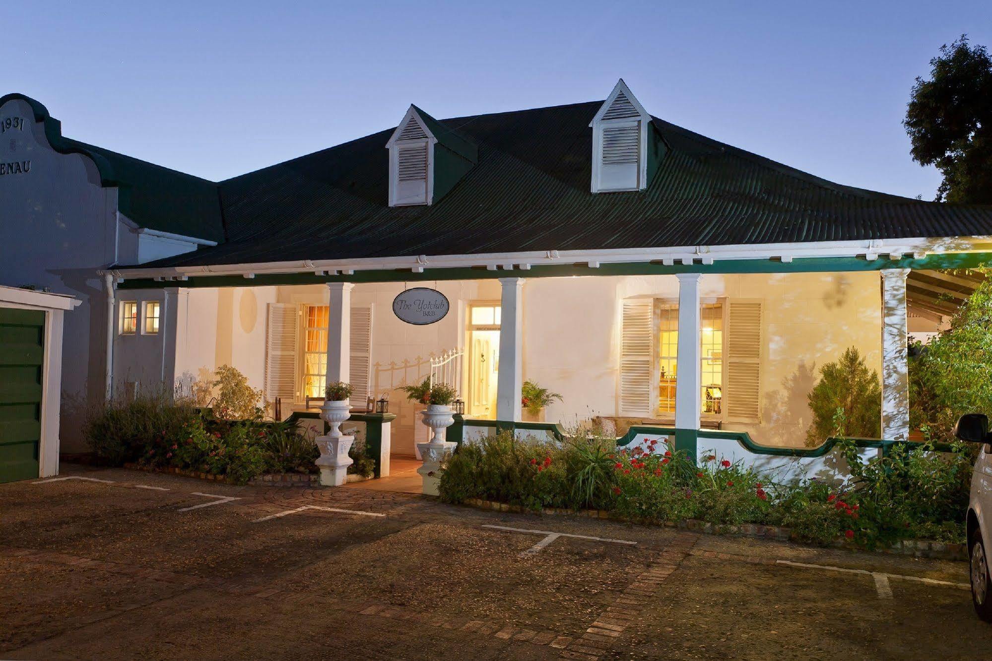 A1 Yotclub B&B Oudtshoorn Exterior photo